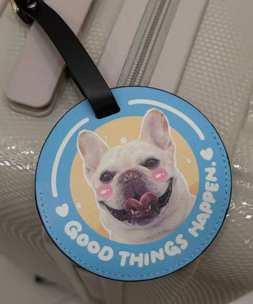Customer luggage tag photo