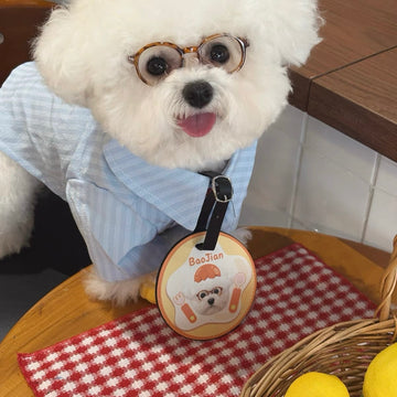 Customer luggage tag photo